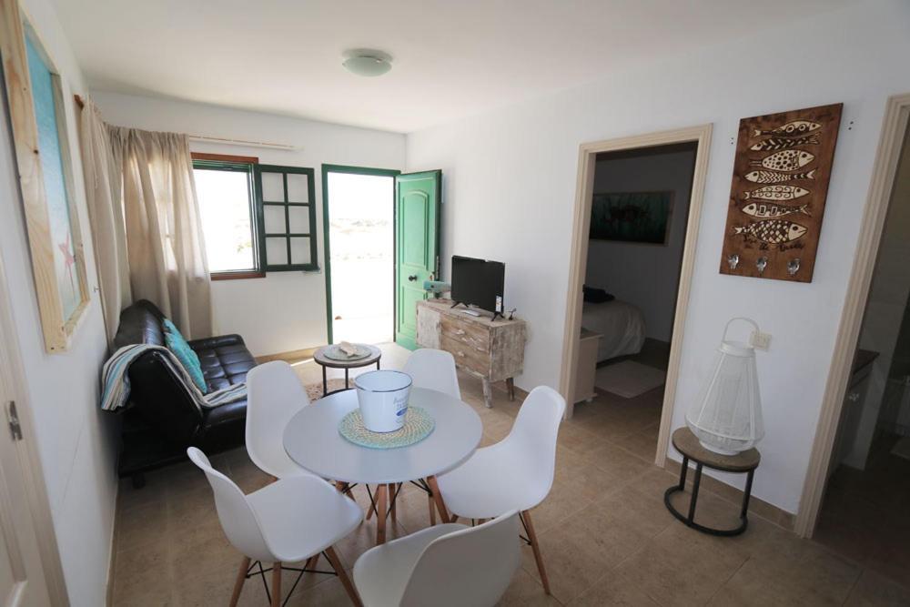 Loti Cotillo Exterior photo